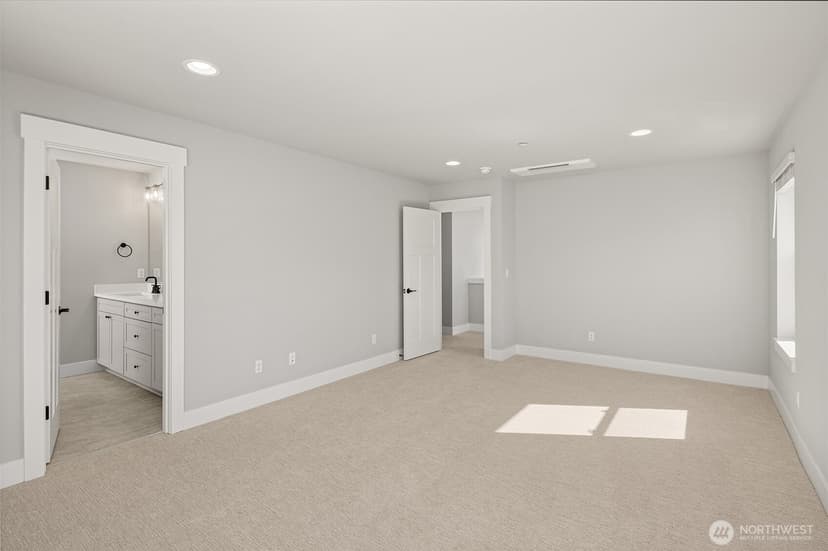 Property photo for 10 160th Place SE, Bothell photo 21