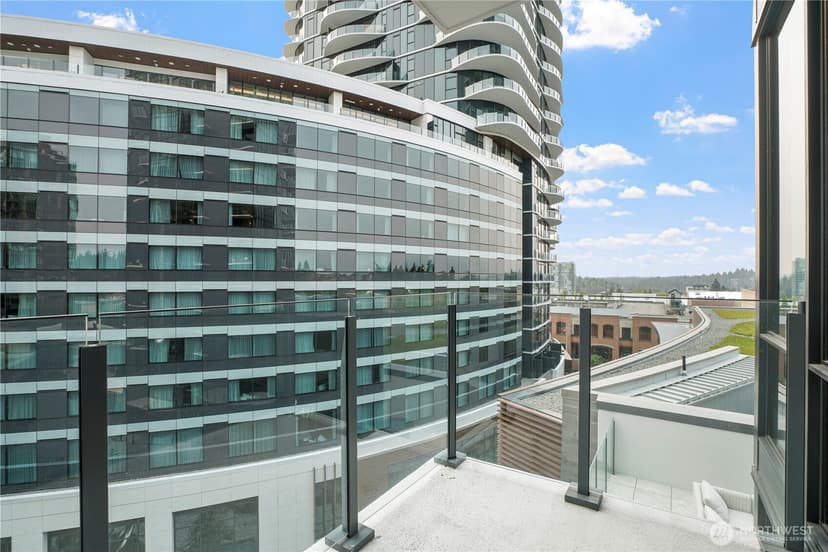 Property photo for 889 NE 103rd Avenue #610, Bellevue photo 31