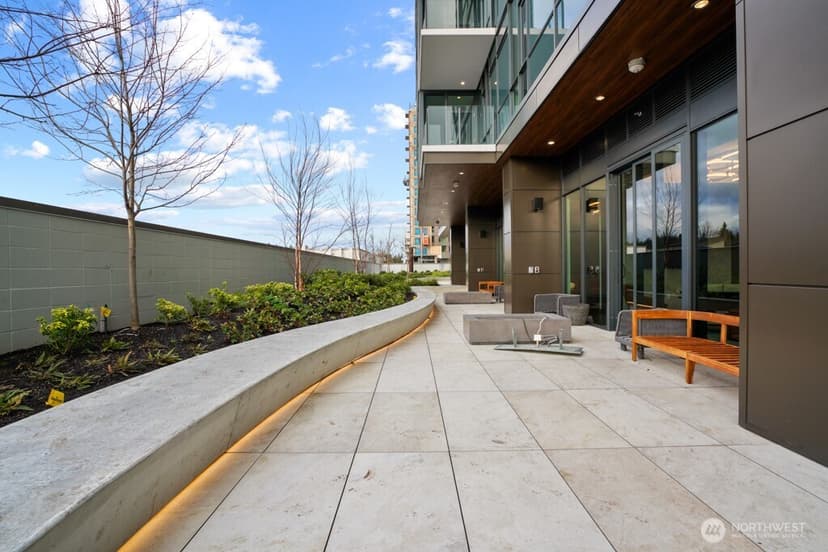 Property photo for 889 NE 103rd Avenue #610, Bellevue photo 14