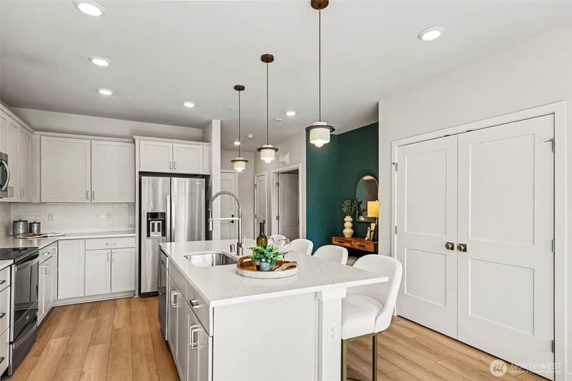 Property photo for 14598 Westminster Way N #304, Shoreline photo 8