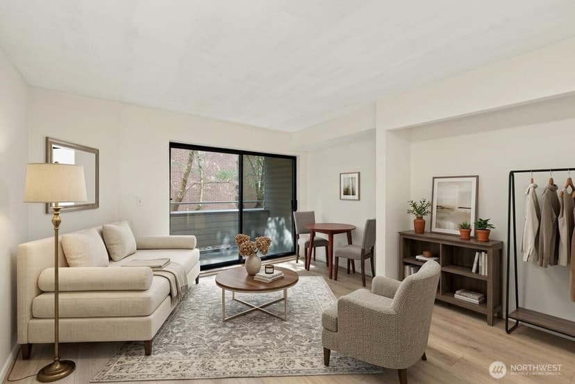 Property photo for 211 Summit Avenue E #108, Seattle photo 5