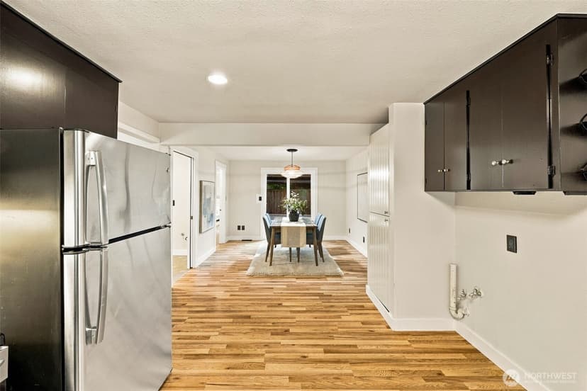 Property photo for 4512 SW Director Place, Seattle photo 12