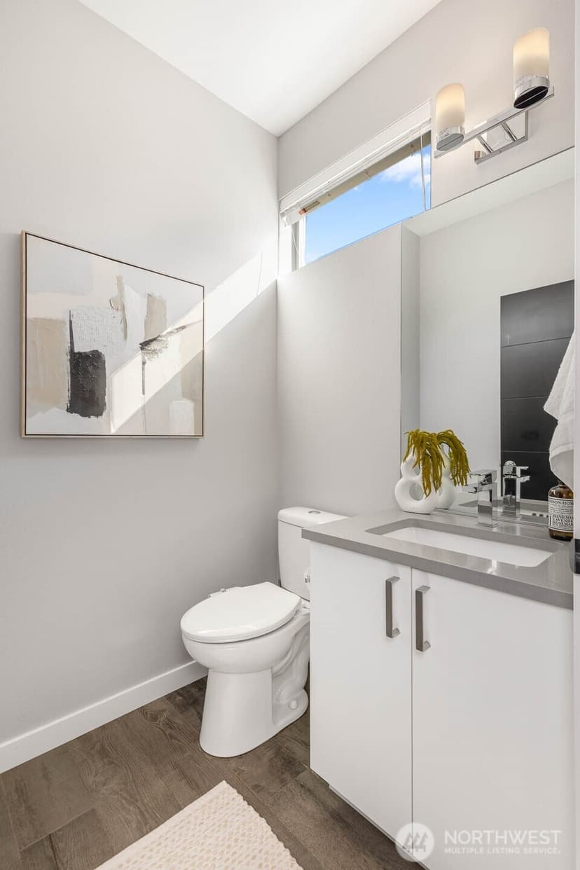 Property photo for 2616 S Dearborn St, Seattle photo 14