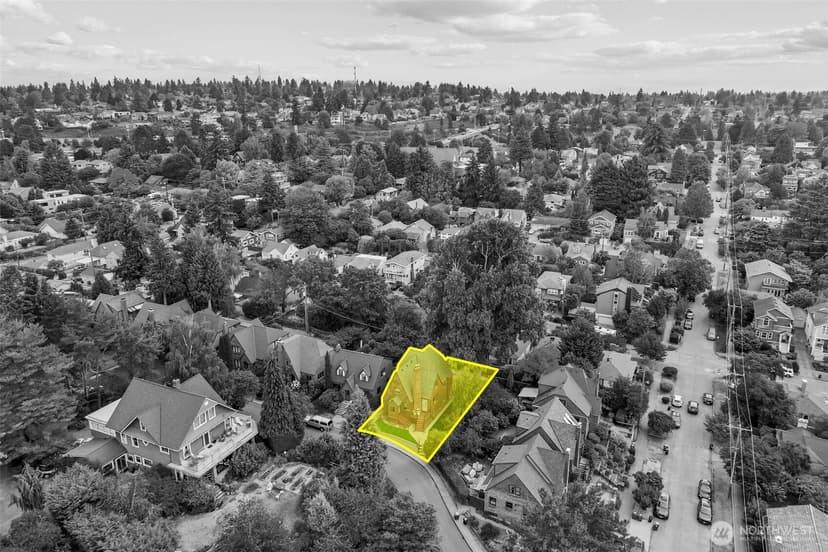 Property photo for 7710 Bagley Avenue N, Seattle photo 40