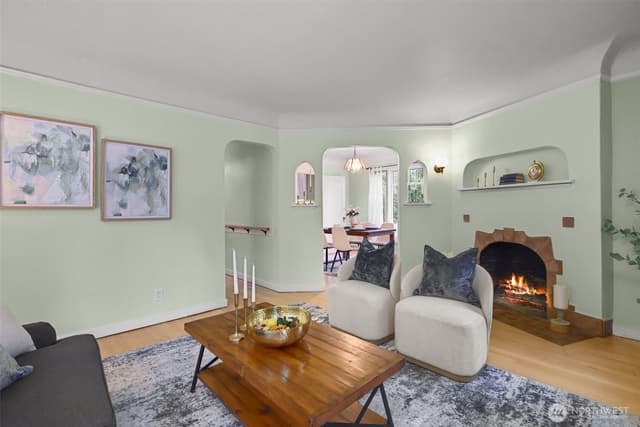 Property photo for 7710 Bagley Avenue N, Seattle photo 2