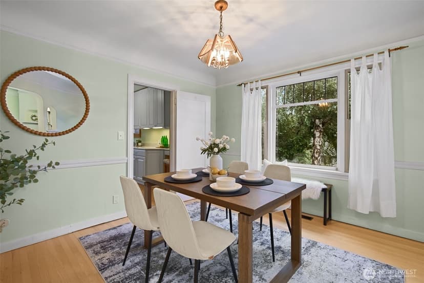 Property photo for 7710 Bagley Avenue N, Seattle photo 6
