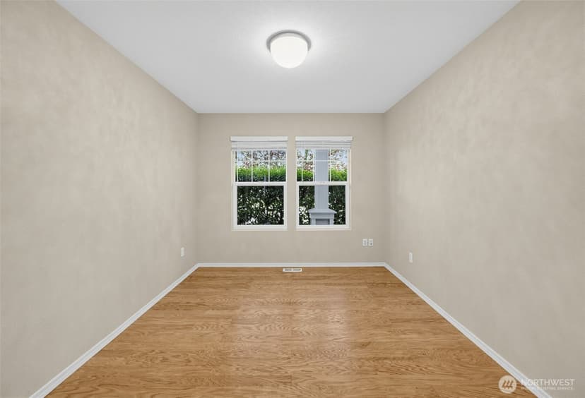 Property photo for 7825 Cortland Avenue SE, Snoqualmie photo 14