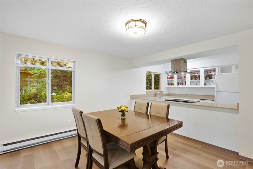 Property photo for 2326 49th Avenue SW, Seattle photo 9