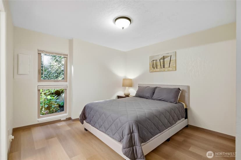 Property photo for 2326 49th Avenue SW, Seattle photo 14
