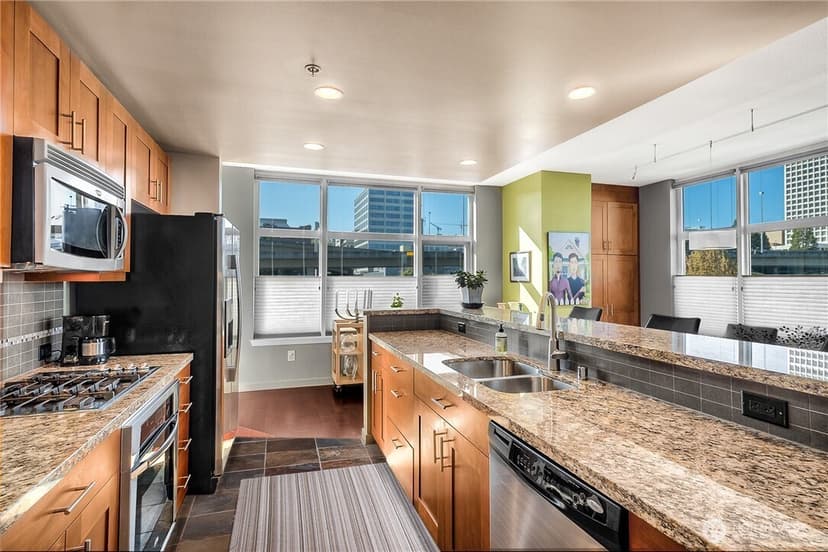 Property photo for 1515 Dock Street #312, Tacoma photo 2