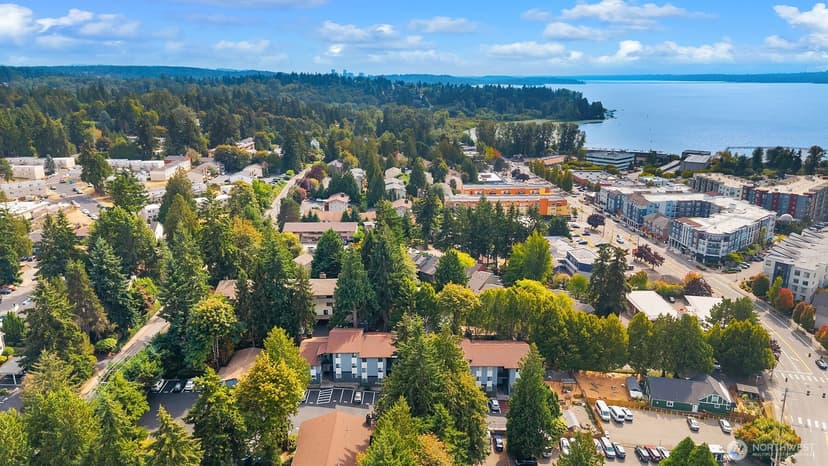Property photo for 12021 100th Avenue NE #C3, Kirkland photo 24