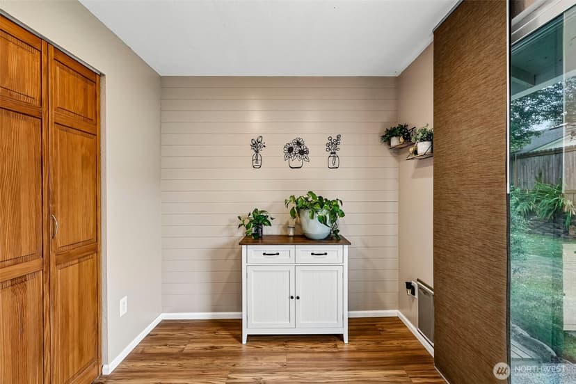 Property photo for 9626 65th Drive NE, Marysville photo 7