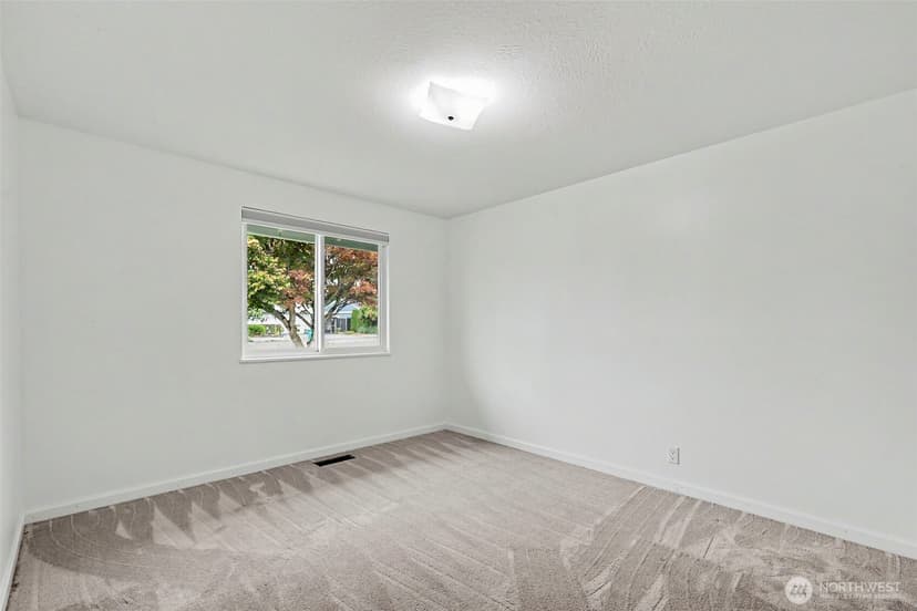 Property photo for 1310 24th Street SE, Auburn photo 11