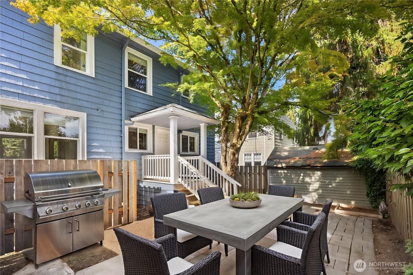 Property photo for 5018 20th Avenue NE, Seattle photo 7