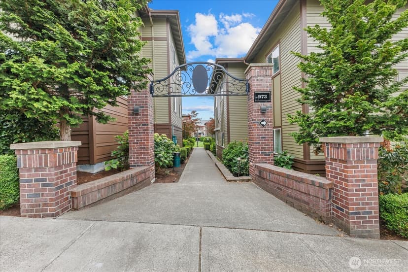 Property photo for 973 NE Ingram Street #A101, Issaquah photo 2