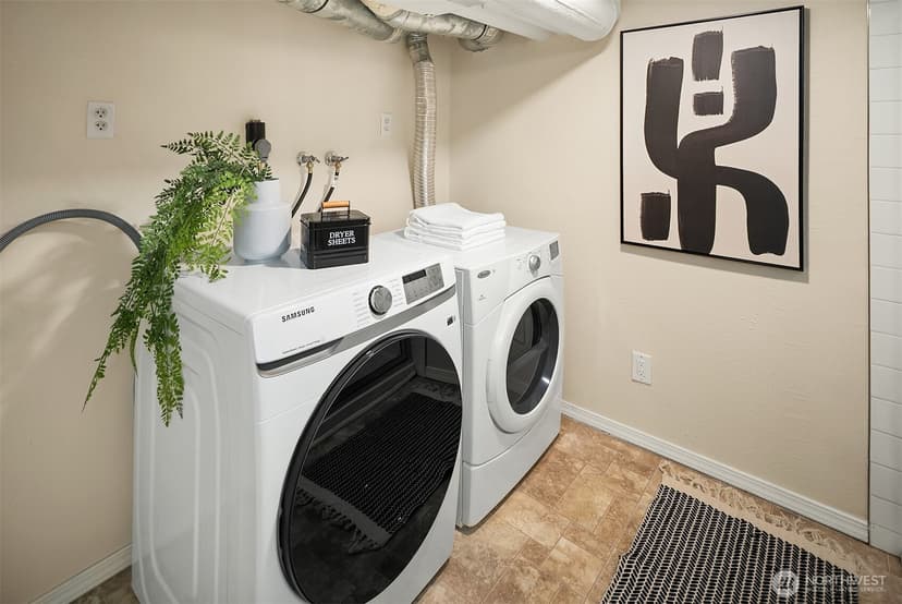 Property photo for 711 N 86th Street, Seattle photo 19