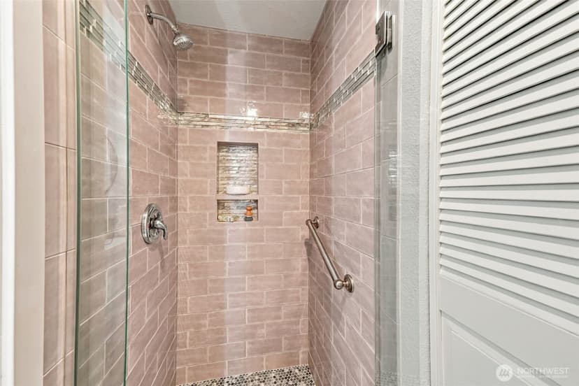 Property photo for 4906 200th Street SE, Bothell photo 17