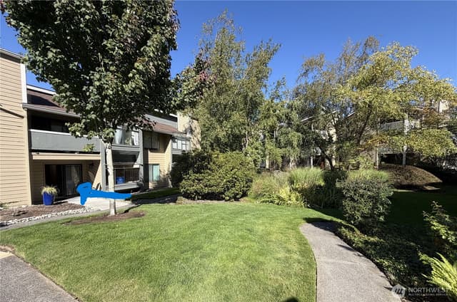 Property photo for 4820 200th Street SW #B101, Lynnwood photo 3