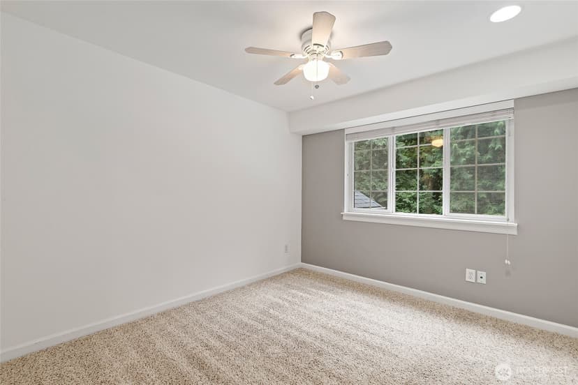 Property photo for 13250 235th Street SE, Issaquah photo 28