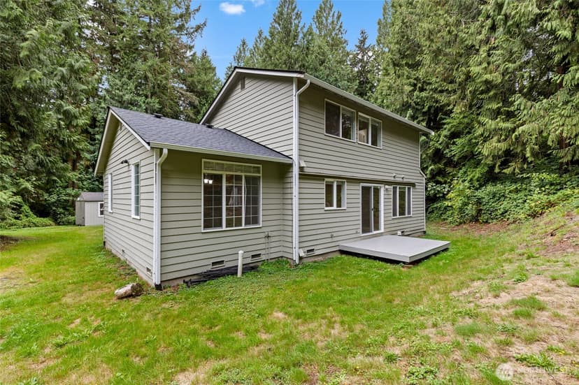 Property photo for 13250 235th Street SE, Issaquah photo 32