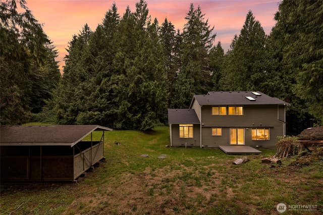 Property photo for 13250 235th Street SE, Issaquah photo 2