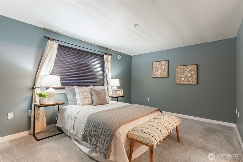 Property photo for 11920 98th Avenue NE #302, Kirkland photo 12