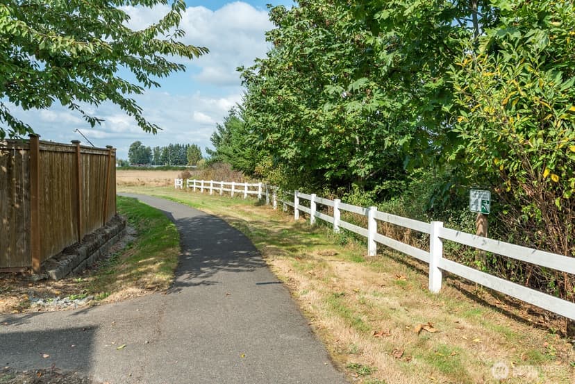 Property photo for 5839 148th Place NE, Marysville photo 35