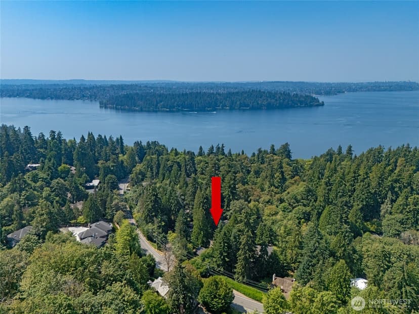 Property photo for 5212 W Mercer Place, Mercer Island photo 32