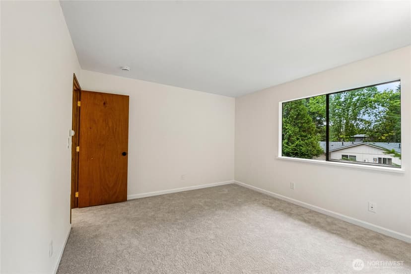 Property photo for 12304 NE 149th Court, Kirkland photo 20