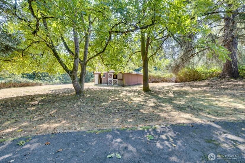 Property photo for 12521 Roosevelt Road, Snohomish photo 29