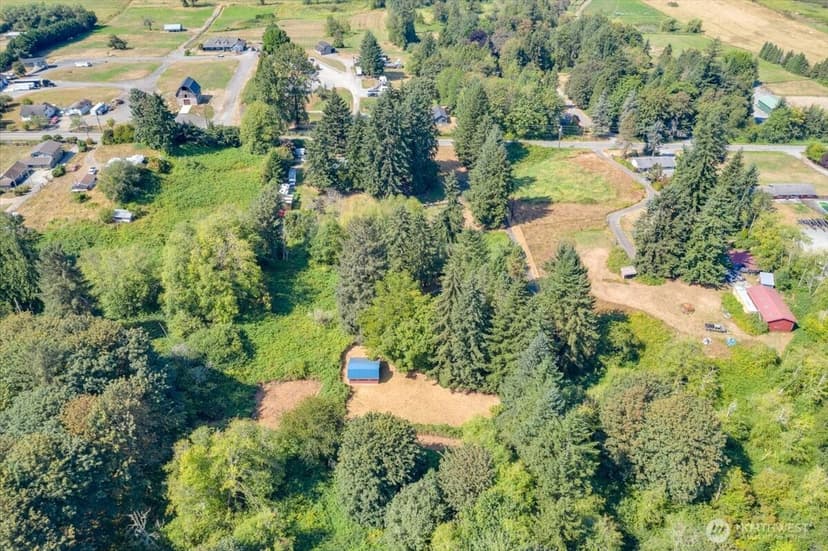 Property photo for 12521 Roosevelt Road, Snohomish photo 35