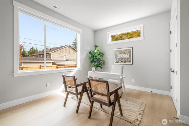 Property photo for 16725 8th Avenue NE, Shoreline photo 5