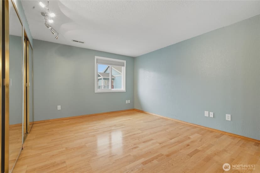 Property photo for 12516 SE 32nd Street #27, Bellevue photo 19