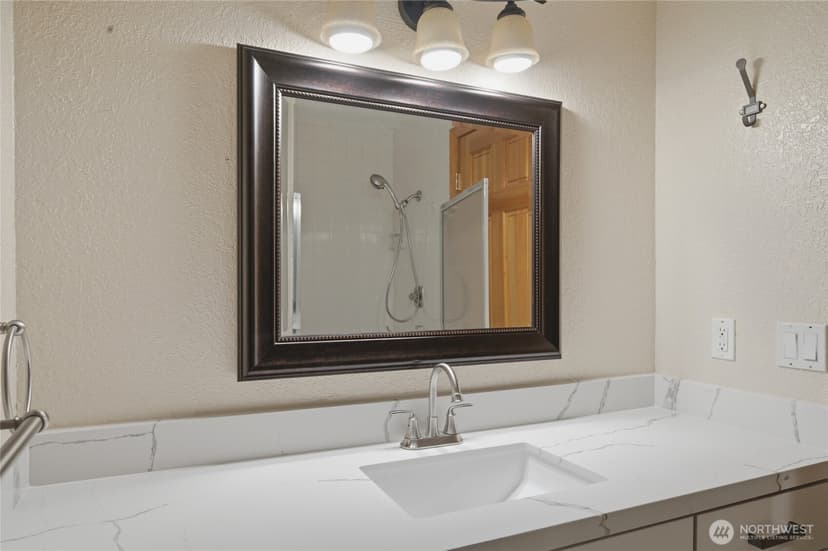 Property photo for 12516 SE 32nd Street #27, Bellevue photo 20