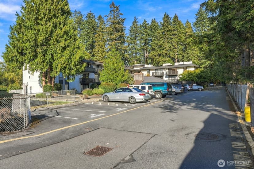 Property photo for 19409 56th Avenue W #301, Lynnwood photo 23