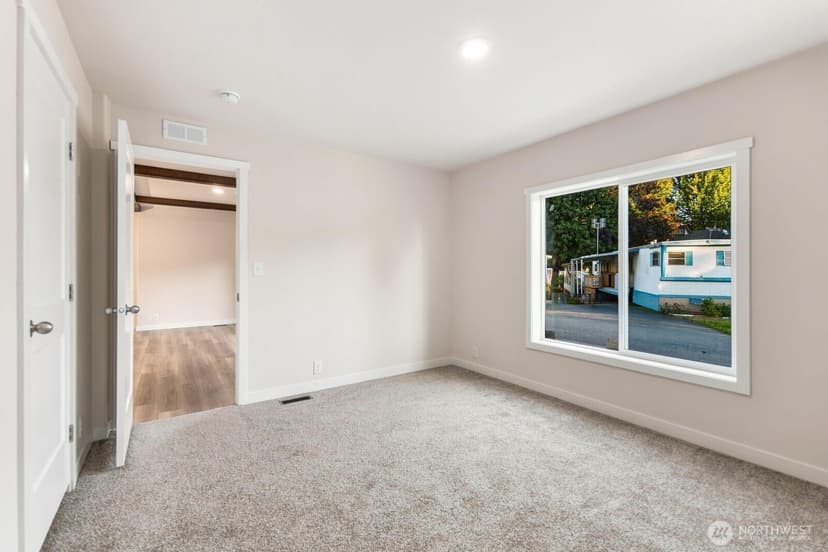 Property photo for 1540 Maple Lane S #33, Kent photo 16