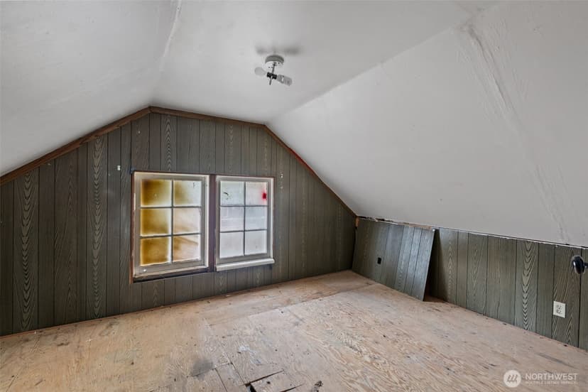 Property photo for 14629 24th Avenue SW, Burien photo 16