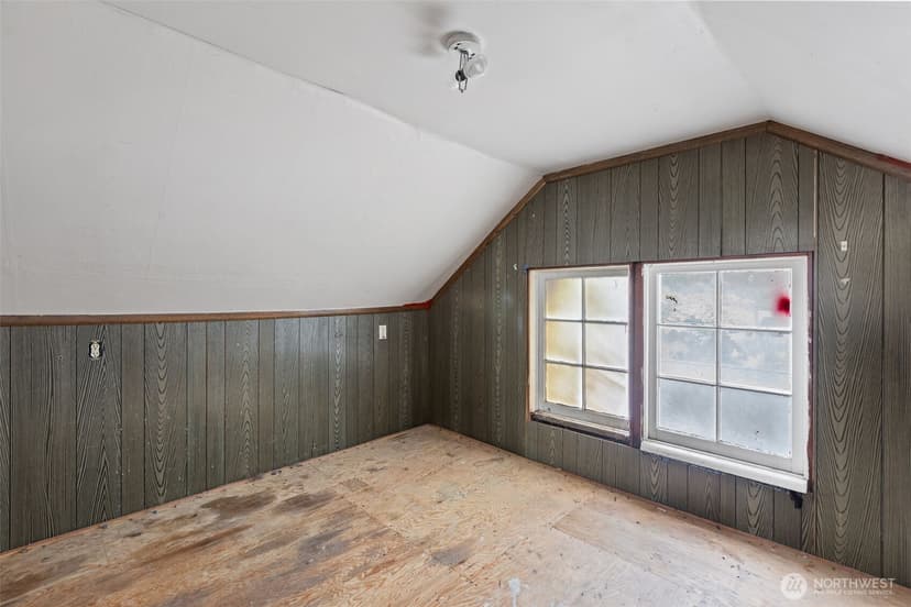 Property photo for 14629 24th Avenue SW, Burien photo 19
