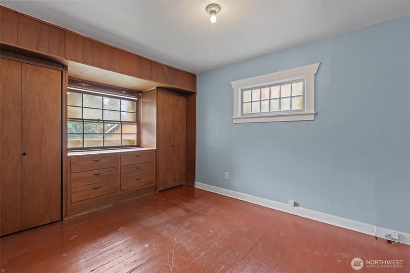 Property photo for 14629 24th Avenue SW, Burien photo 11