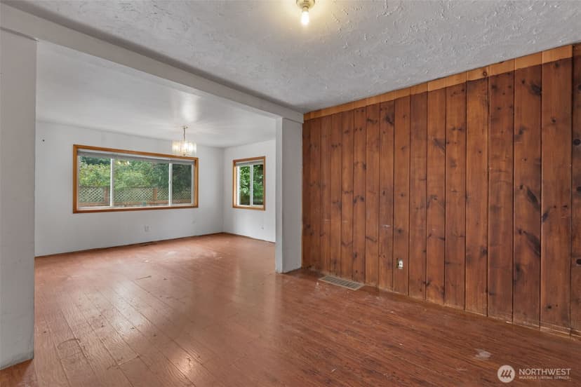 Property photo for 14629 24th Avenue SW, Burien photo 6