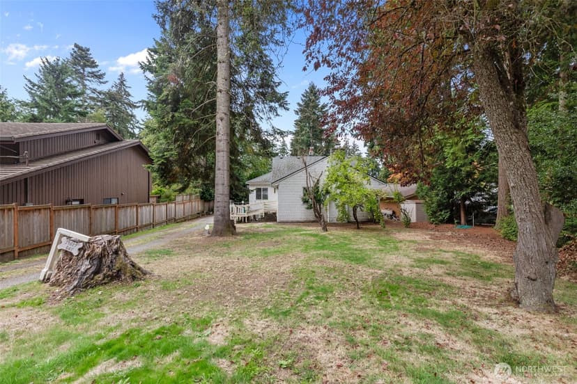 Property photo for 14629 24th Avenue SW, Burien photo 28