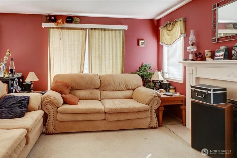 Property photo for 9029 S J Street, Tacoma photo 6