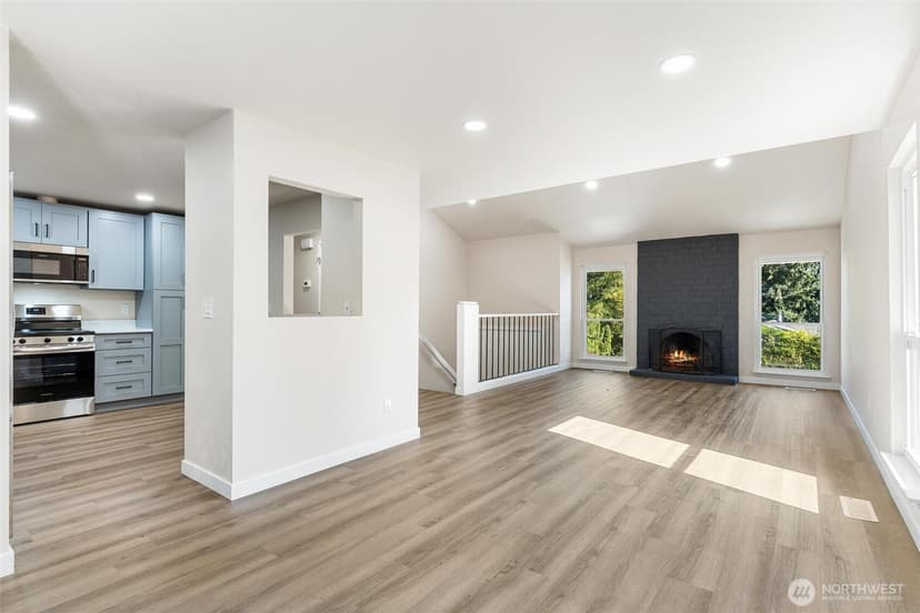 Property photo for 4203 SW 328th Street, Federal Way photo 29