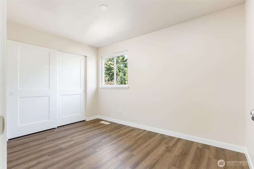 Property photo for 4203 SW 328th Street, Federal Way photo 16