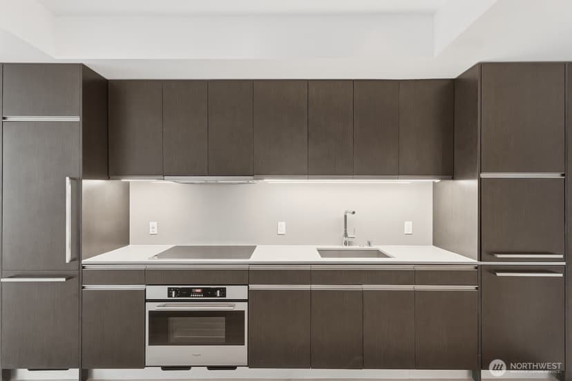 Property photo for 1808 Minor Avenue #2100, Seattle photo 5