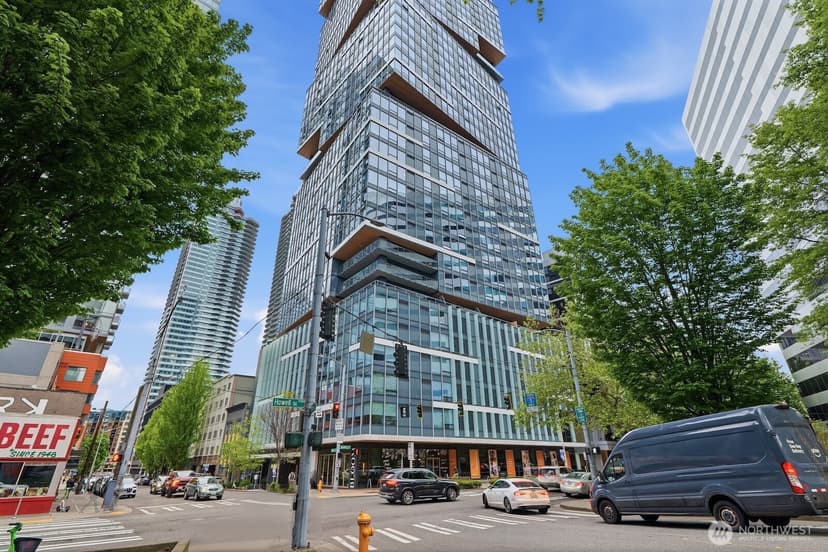 Property photo for 1808 Minor Avenue #2100, Seattle photo 2