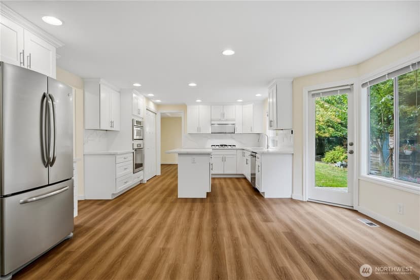 Property photo for 12715 52nd Place W, Mukilteo photo 10