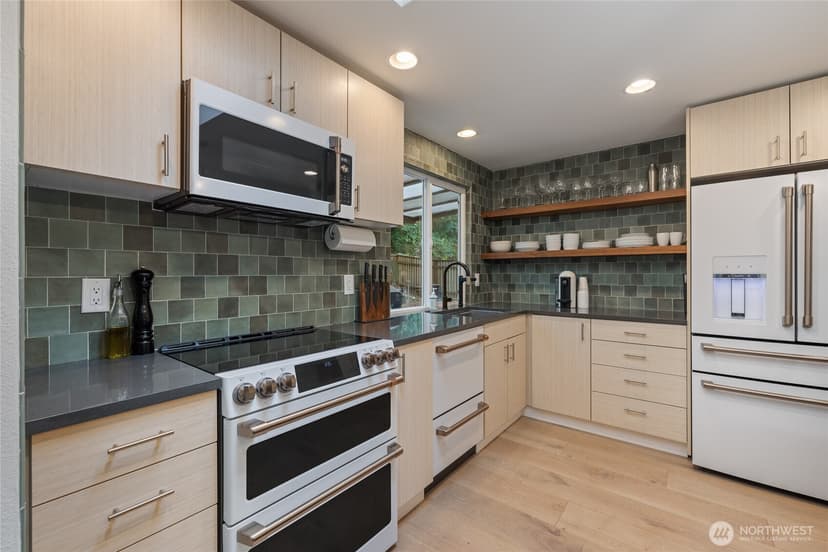 Property photo for 3617 12th Avenue NW, Gig Harbor photo 6