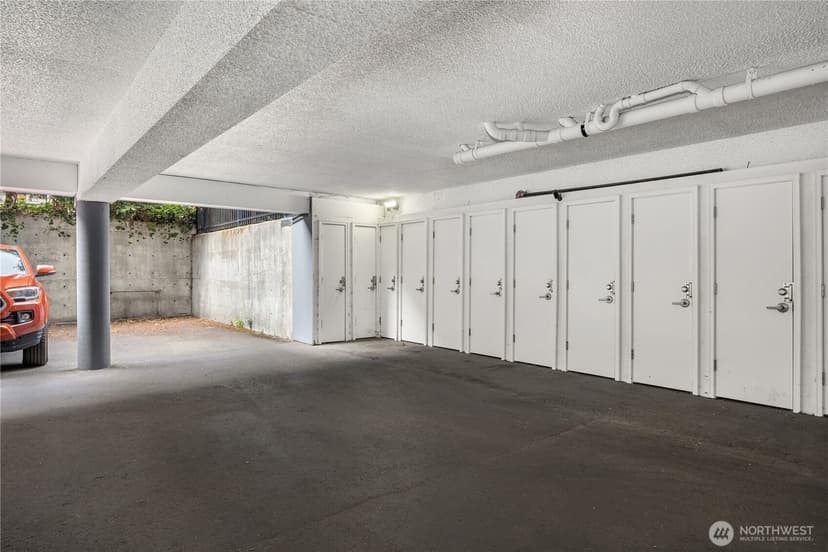 Property photo for 301 22nd Avenue E #1A, Seattle photo 15