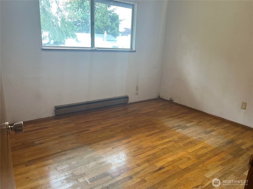 Property photo for 13617 Yakima Avenue S, Tacoma photo 11